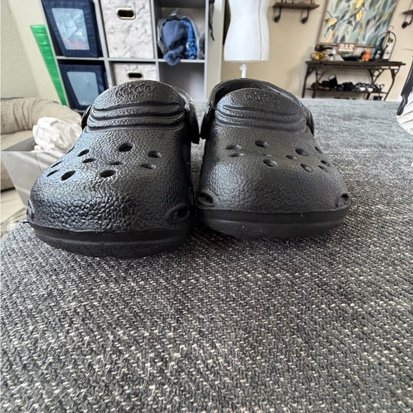EUC Jibbitz by CROCS Kids Black Water Shoes XXS C4/5 Baby UNISEX - Picture 11 of 16